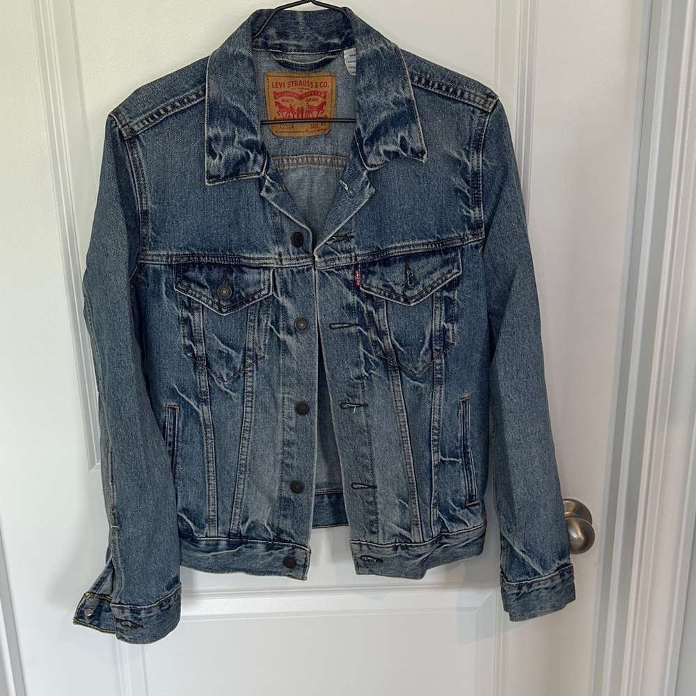 Levi's Classic Blue Jean Jacket